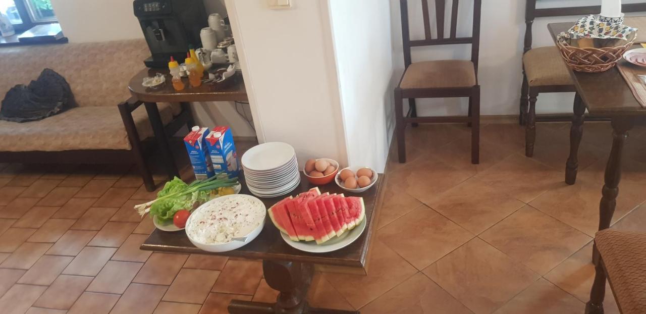 Penzion Spissky Dvor 斯米扎尼 外观 照片